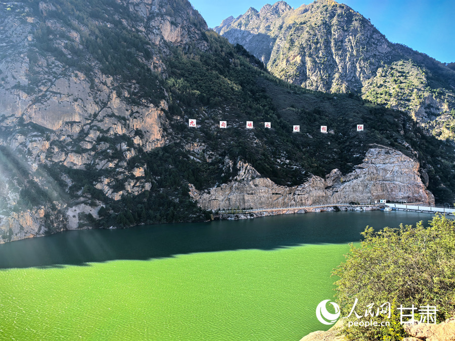 九甸峡水利枢纽工程。人民网记者 周婉婷摄
