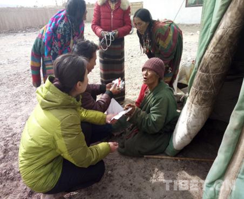 西藏普兰的幸福生活:一位五保老人的"依赖"