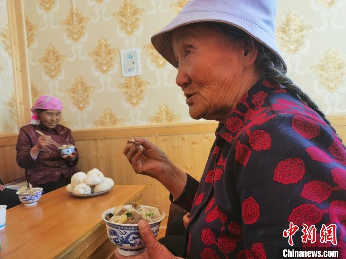 （人民幸福生活）从“天方夜谭”到“幸福互助院”：青海高原藏乡的发展“进行时”