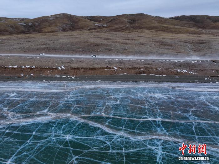 （新春见闻）黄河源头气象人节前巡检护平安