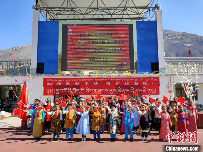 新闻 西藏新闻 西藏自治区山南市加查县安绕镇小学是一所农村寄宿制