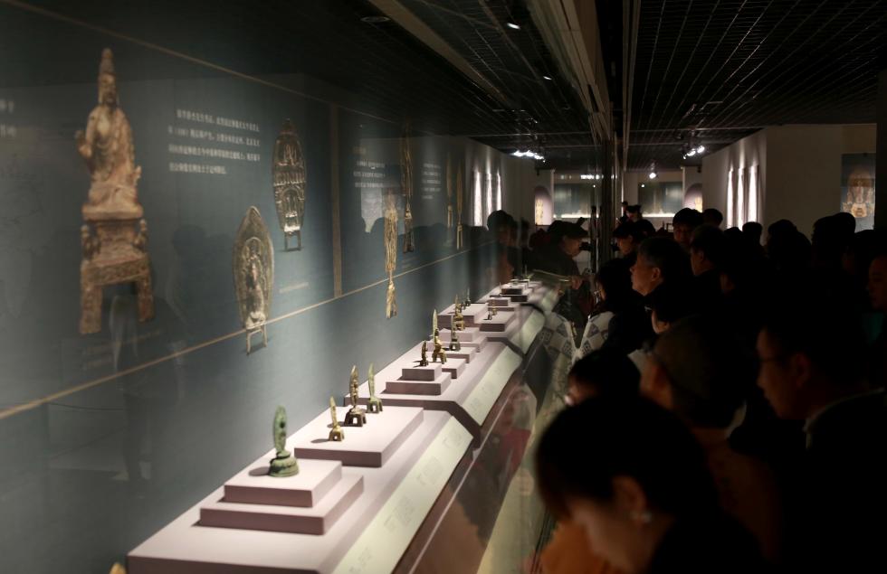 展览现场.jpg 展览现场.jpg