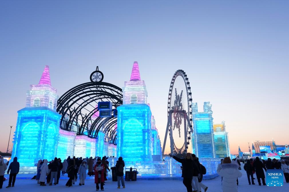 118264815_5ae090ea-2f09-4ff6-9834-7a3397dcdd38