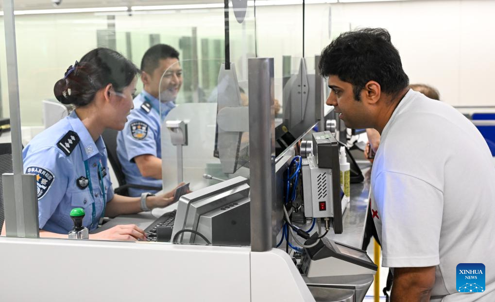 118127037_548f283e-be86-49ed-8f85-f6f4a198ecec